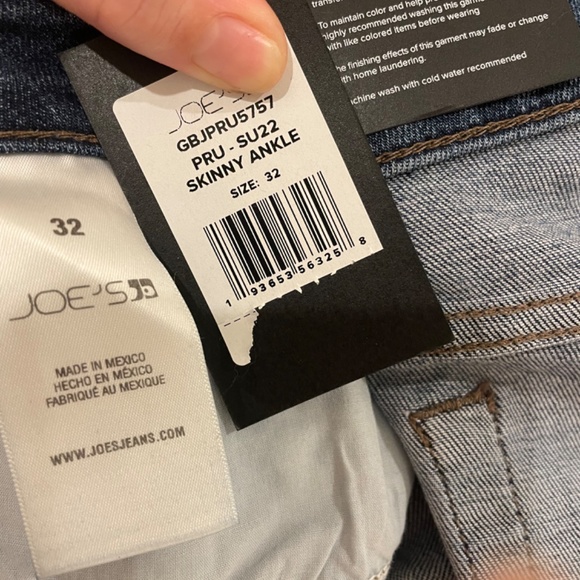 NWT High Rise Curvy Skinny Ankle Joe’s Jeans 32 - Picture 4 of 4